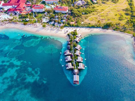 Luxurious Overwater Bungalows Near The Usa Sandals