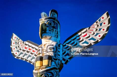 102 Totem Pole Wings Stock Photos High Res Pictures And Images