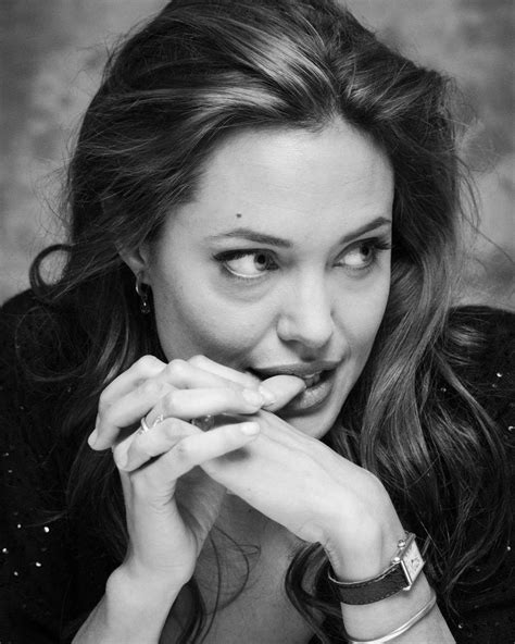 Pin By Lola Bonded On Angeline Jolie 🎀 Angeline