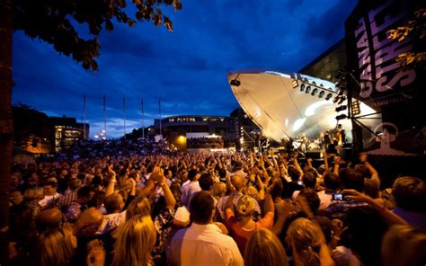 Sommeren 2022 Kommer Til å Bli Fantastisk Canal Street Arendal