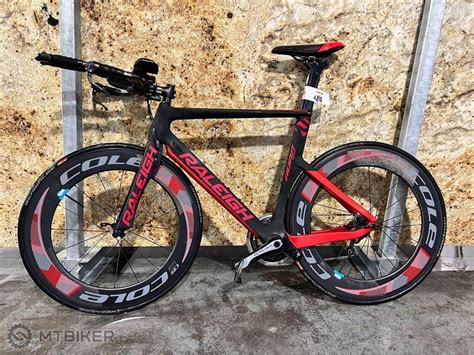 Triatlonov Bicykel Team Aura Raleigh Tt Dura Ace Di Karbonov Koles