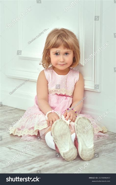 Adorable Year Old Girl Blonde Hair Stock Photo Shutterstock