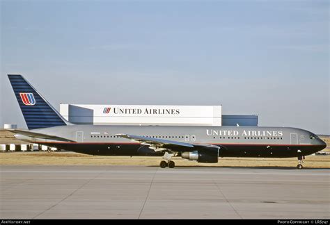 Aircraft Photo Of N Ua Boeing Er United Airlines