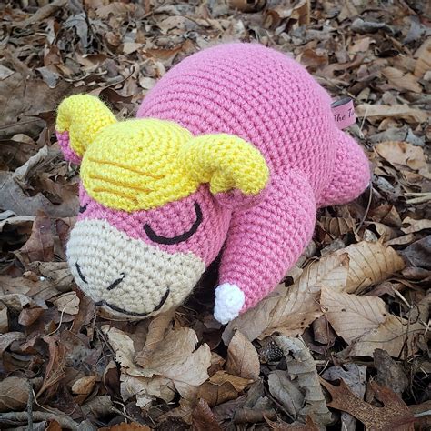 [OC] Sleepy Galar Slowpoke Plushie : pokemon