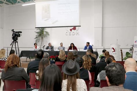 Presentan CEDH y AECHIH libro Derechos humanos una óptica editorial