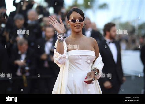 Rihanna Arrives For The Premiere Of Okja During The Th Annual