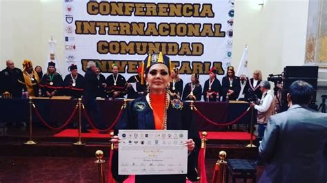 Carmen Campuzano Recibi Doctorado Honoris Causa Lado Mx