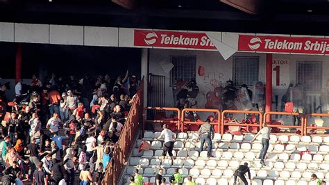 Crvena Zvezda Vs FK Partizan 25 04 2015 Riots Before Game YouTube