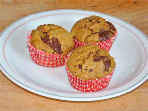 Muffins Au Beurre De Cacahu Tes Et P Pites De Chocolat Recette De