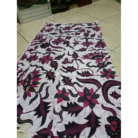 Jual Batik Brebesan Motif Merak Remekkan Warna Ijo Batik Pria Wanita