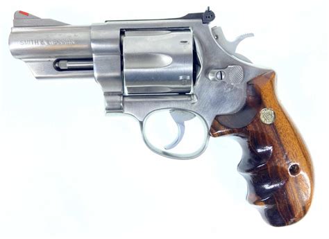 Magnum Snub Nose Revolver