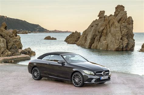 Mercedes Benz C Class Coupe C205 Dan C Class Cabriolet A205 Facelift