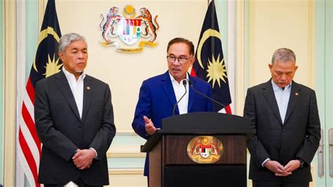 Pm Anwar Set To Reshuffle Malaysian Cabinet On Tuesday Reports Cna