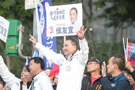 喊話柯文哲提「勝選方程式」 侯友宜：藍白合6點協議仍算數 上報 焦點