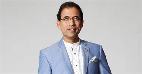 4 facets of the extravagant journey of Harsha Bhogle in commentary