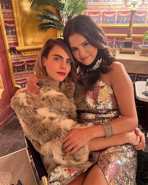 Selena Gomez And Cara Delevingne Selena Gomez Hot Selena Selena Gomez