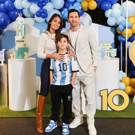 Antonela Roccuzzo Compartió Las Fotos Del Cumpleaños Número 10 De Thiago Messi Los Detalles Que