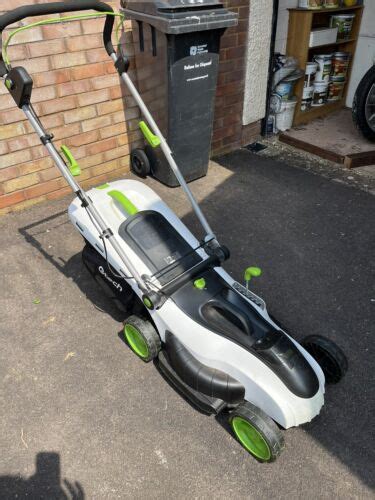 Gtech Clm50 Cordless Lawn Mower With Battery And Charger 5060060224490 Ebay