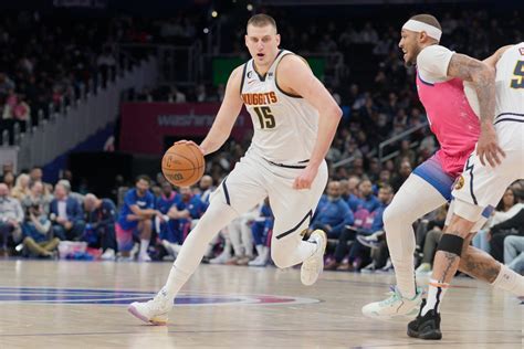 Nikola Jokic Dazzles In Front Of Adoring Crowd As Nuggets Knock Off Wizards