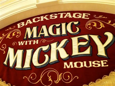 Exclusive Magician Mickey To Greet Guests At Town Square Theater At