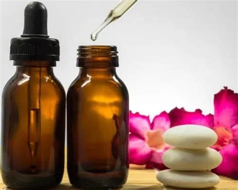 Essential Oils For Menopause How It Work Aos Blog