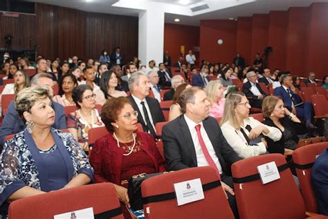 1ª Vice Presidente Participa Do SeminÁrio Ruy Barbosa Do ImpÉrio À