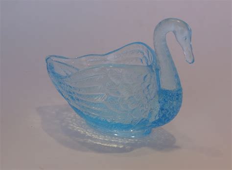 Fenton Aqua Glass 4 Inch Swan Figurine Candy Dish Vintage Etsy