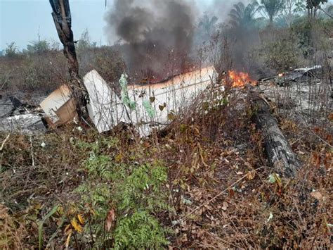 Avi O De Pequeno Porte Cai Em Zona Rural De Mato Grosso E Deixa Mortos