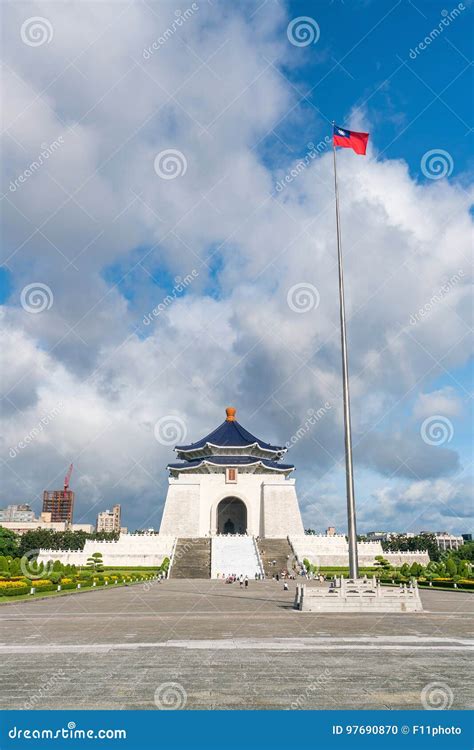 Chiang Kai-shek Memorial in Taipei Stock Photo - Image of national ...