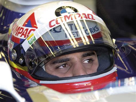 Juan Pablo Montoya in 2001. | Juan pablo montoya, Racing driver ...