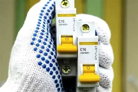 Электрические автоматы: виды и применение. Автоматические выключатели