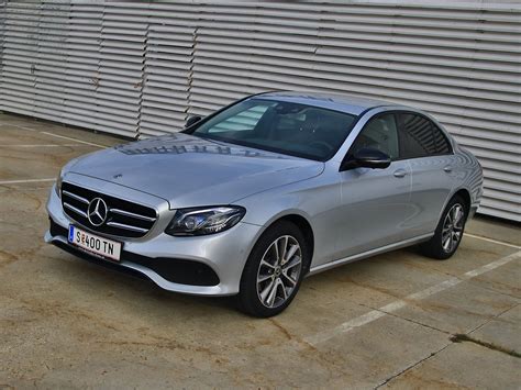Foto Mercedes-E-220-d-4Matic-Testbericht-014.jpg vom Artikel Mercedes E ...