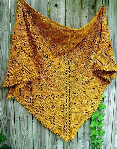 Ravelry Ruxton Shawl Pattern By Dee O Keefe