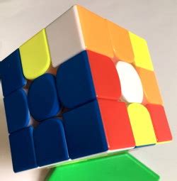 Solve the Rubik's Cube with the Roux Method - Ruwix Tutorial ...