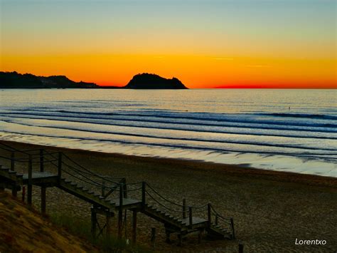 Atardecer De Hoy En La Playa De Zarautz Zoragarri Eitb