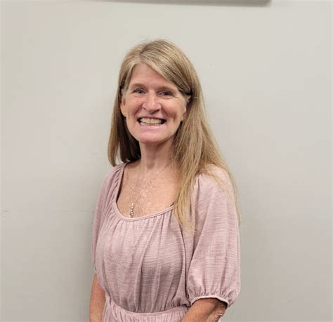 EPA SPOTLIGHT: MEET KAREN! - Electra Products Agency