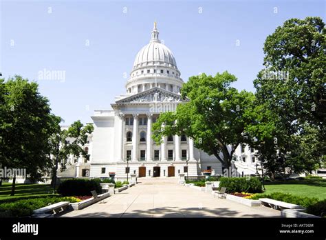 The Wisconsin State Capitol building in Madison WI Stock Photo - Alamy