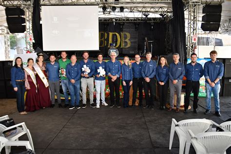 Sicredi participada da 9ª Festa do Pinhão Eco Regional