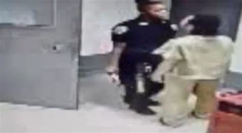 Surveillance video captures Rikers Island inmate attack on officer ...