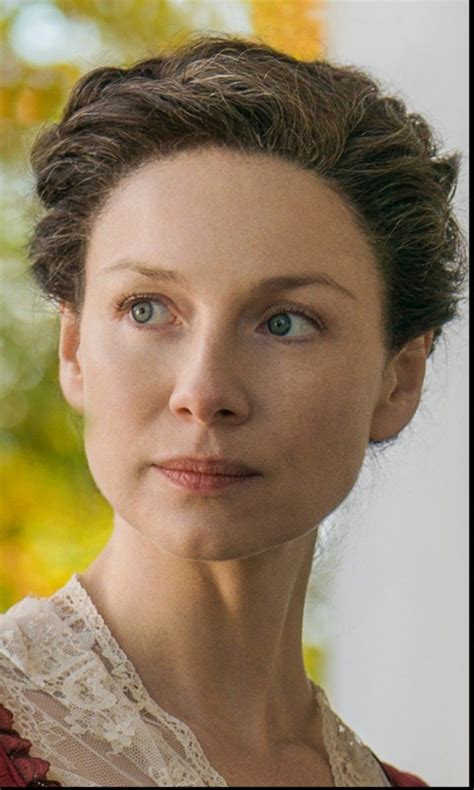 Caitriona Balfe As Claire Fraser In Starz Outlander Season 4 Caitriona