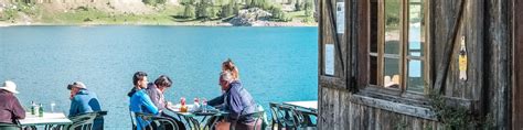 Les Plus Beaux Refuges Des Alpes Pour Des Vacances Natures En Montagne