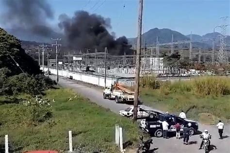 Registra Incendio Subestación De Cfe En Veracruz