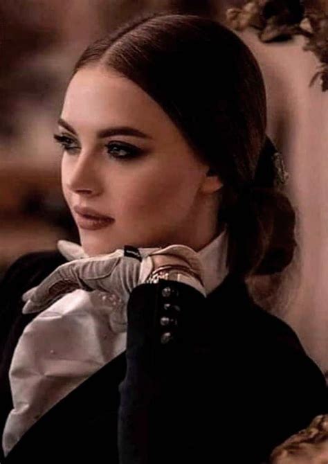 Pin di Татьяна su Красивые лица | Bellezza, Abiti