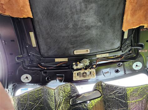 Does My Sunroof Module 1999 Sl2 Look Right Rsaturncars