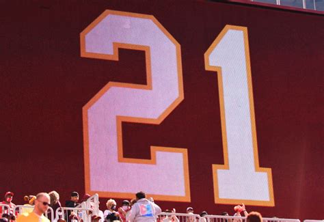 Sean Taylors Daughter Jackie Honors Him With Unc Volleyball Jersey Number