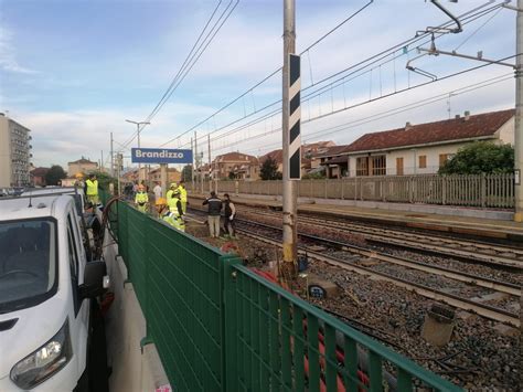 Brandizzo Spunta Il Filmato Di Una Vittima Se Vi Dico Treno