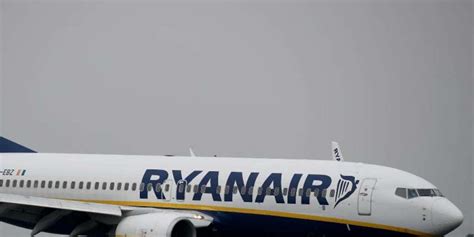 Britische Ryanair Piloten kündigen Streik an