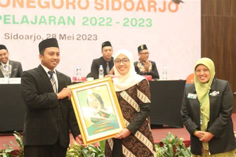 Hadiri Wisuda Smk Diponegoro Sidoarjo Ini Pesan Sekretaris Rmi Pbnu