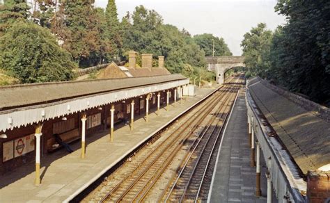 Chigwell Underground Station Chigwell 1903 Structurae