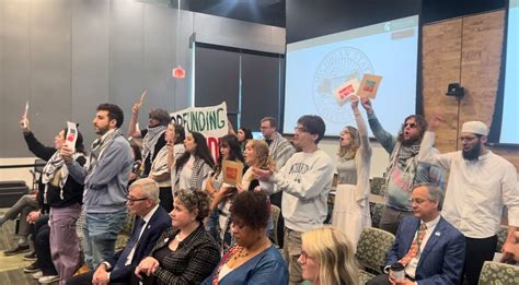 Pro Palestinian Students Disrupt Msu Board Meeting Causing Most